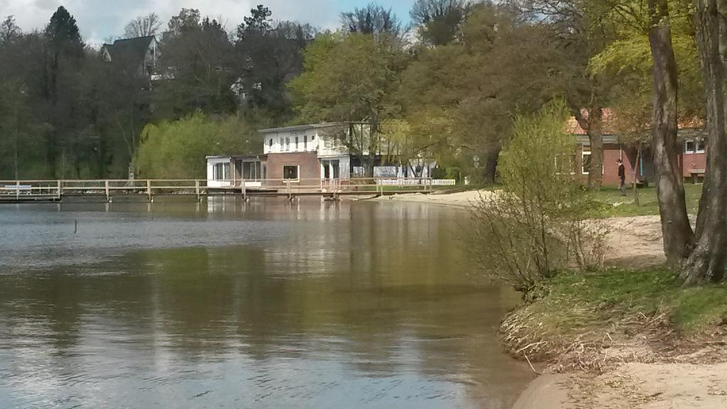 Ploen - Traumhafter Seeblick Exterior photo